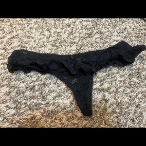 Aerie Black Lace Thong - Small